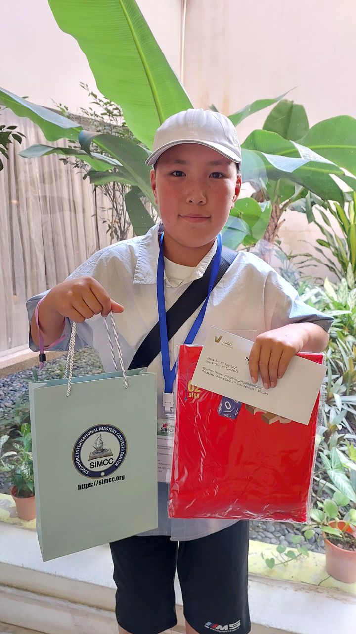 «Билимдүүгө дүйнө жарык»